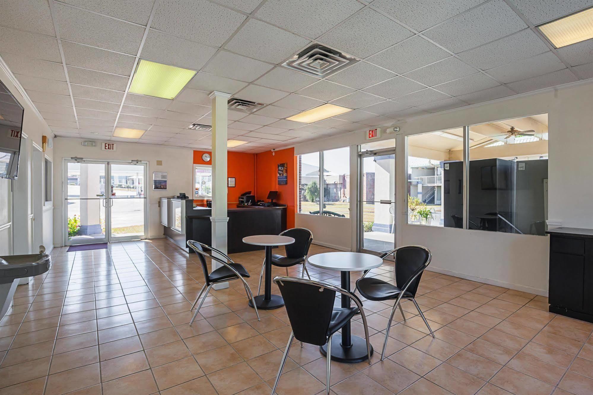 Motel 6-Tifton, Ga Екстер'єр фото